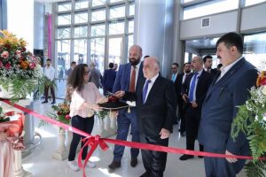 بالفيديو: العبادي يفتتح مول بغداد في منطقة الحارثية وسط العاصمة